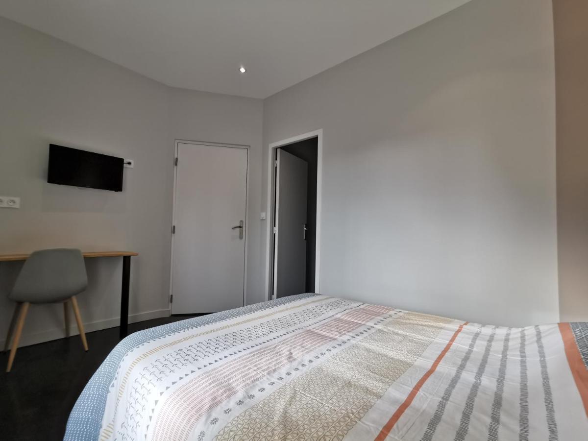 La Bonne Adresse Hotell Sainte-Sigolene Eksteriør bilde